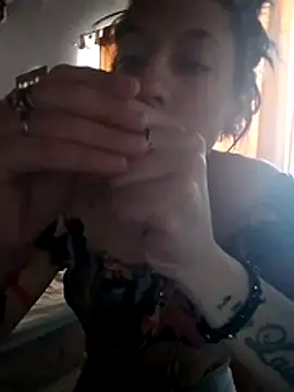 Snapshot of gala2 chatting on 16, 10, 2025 gala2 online show from 16, 10, 2025