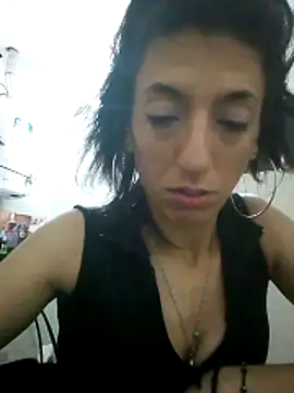 Snapshot of gala2 chatting on 23, 10, 2025 gala2 online show from 23, 10, 2025