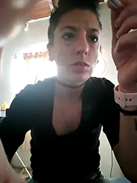 Snapshot of gala2 chatting on 23, 11, 2025 gala2 online show from 23, 11, 2025