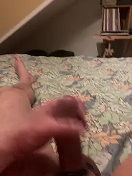 LivingLegend1978 online show from 5, 3, 2025