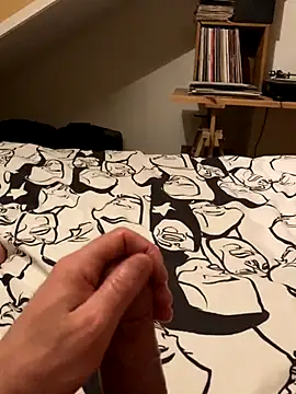 LivingLegend1978 online show from 16, 12, 2025