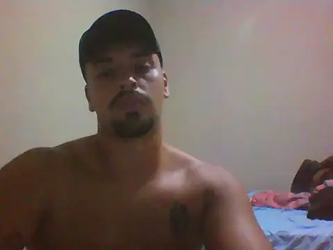 Snapshot of Xcumshot33 chatting on 11, 2, 2026 Xcumshot33 online show from 11, 2, 2026