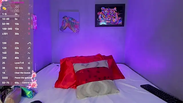 Snapshot of EmmaSmith06 chatting on 23, 10, 2025 EmmaSmith06 online show from 23, 10, 2025