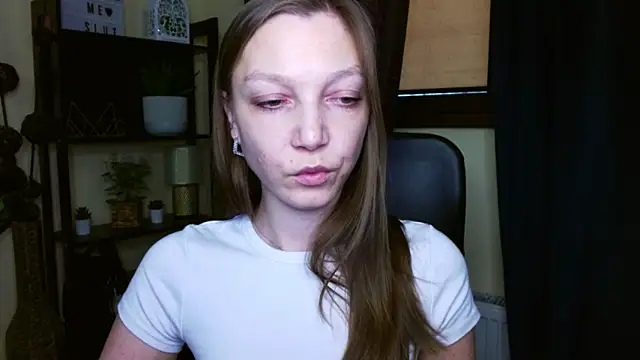 EmillyPlay online show from 24, 2, 2026