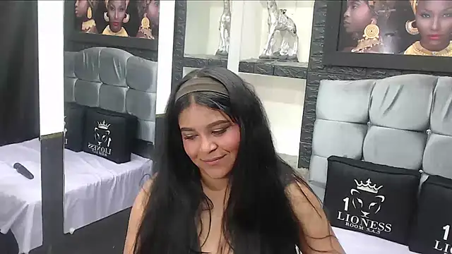 Snapshot of sia_cavad chatting on 9, 10, 2025 sia cavad online show from 9, 10, 2025