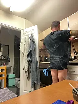 Snapshot of Yourhotboy_42 chatting on 5, 3, 2025 Yourhotboy 42 online show from 5, 3, 2025