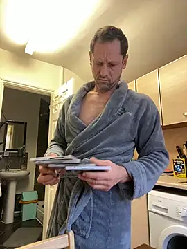 Snapshot of Yourhotboy_42 chatting on 5, 12, 2025 Yourhotboy 42 online show from 5, 12, 2025