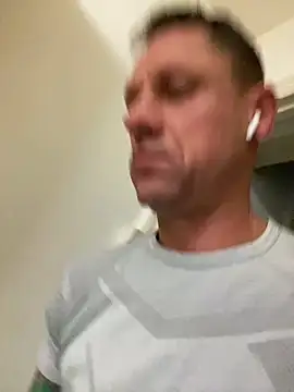 Snapshot of Yourhotboy_42 chatting on 18, 12, 2025 Yourhotboy 42 online show from 18, 12, 2025