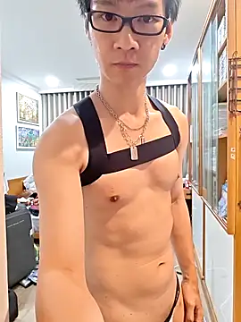 horny slavedog online show from 25, 9, 2025