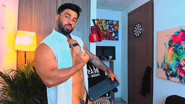 Snapshot of naugthy_dominant chatting on 13, 10, 2025 naugthy dominant online show from 13, 10, 2025