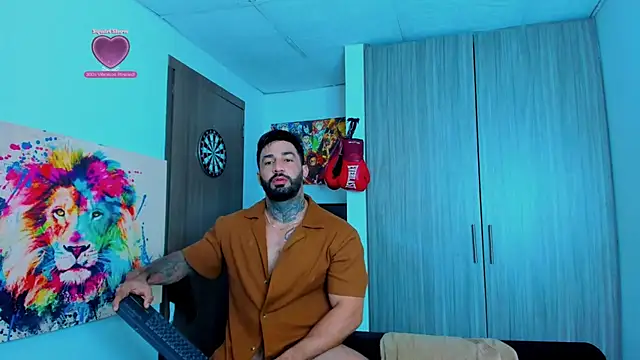 Snapshot of naugthy_dominant chatting on 28, 10, 2025 naugthy dominant online show from 28, 10, 2025