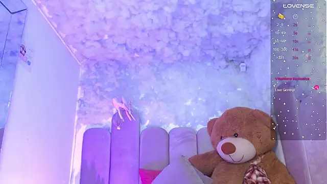 puca ebony online show from 11, 11, 2025