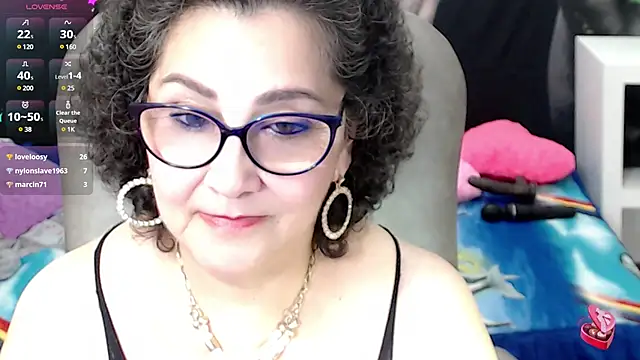 cataleya mom online show from 13, 3, 2025