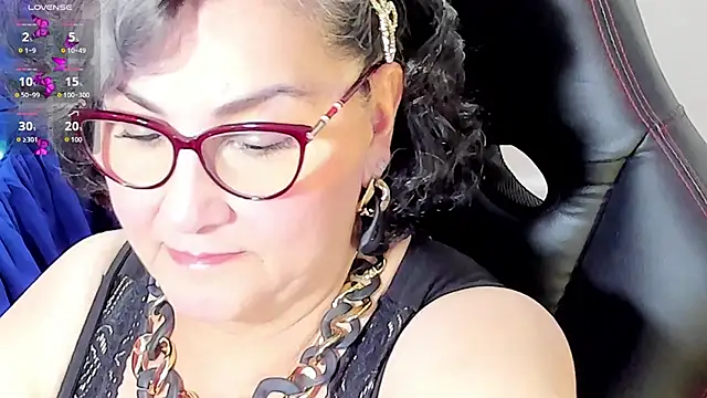 cataleya mom online show from 2, 10, 2025