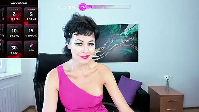 Silvia Wallec online show from 19, 9, 2025