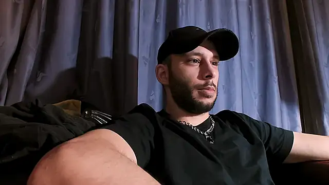 Snapshot of henryaxe chatting on 10, 12, 2024 henryaxe online show from 10, 12, 2024