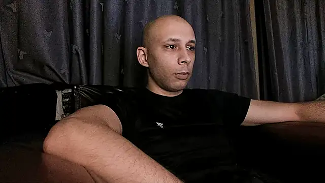 Snapshot of henryaxe chatting on 12, 1, 2025 henryaxe online show from 12, 1, 2025