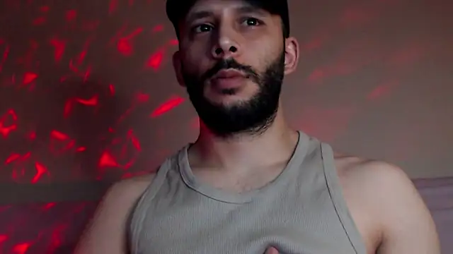 Snapshot of henryaxe chatting on 15, 9, 2025 henryaxe online show from 15, 9, 2025