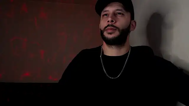 Snapshot of henryaxe chatting on 2, 10, 2025 henryaxe online show from 2, 10, 2025