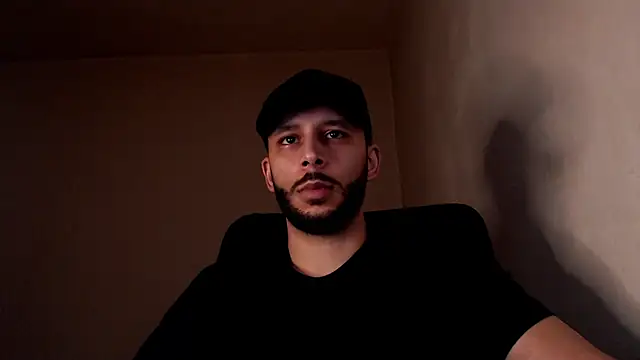 Snapshot of henryaxe chatting on 13, 10, 2025 henryaxe online show from 13, 10, 2025