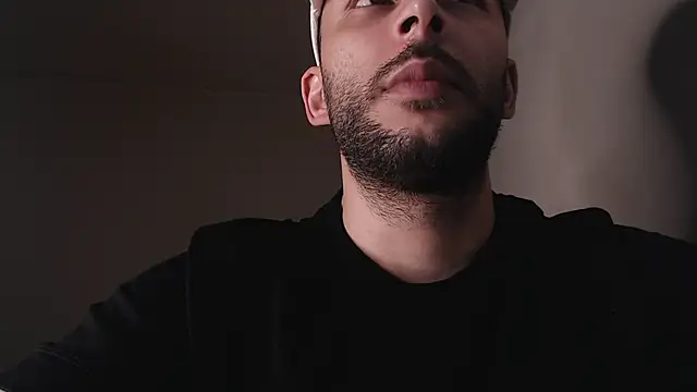 Snapshot of henryaxe chatting on 10, 11, 2025 henryaxe online show from 10, 11, 2025