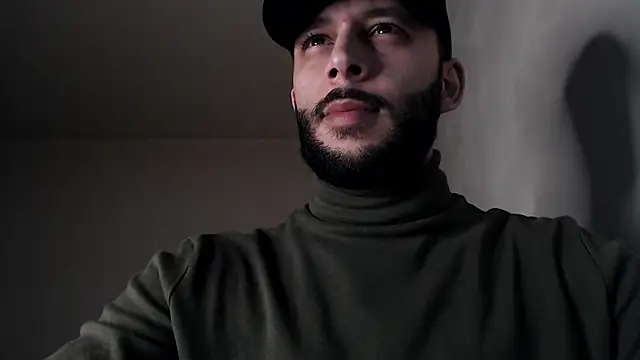 Snapshot of henryaxe chatting on 29, 11, 2025 henryaxe online show from 29, 11, 2025