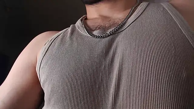 Snapshot of henryaxe chatting on 27, 3, 2026 henryaxe online show from 27, 3, 2026