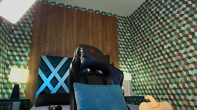 Snapshot of Michael_magno chatting on 14, 10, 2025 Michael magno online show from 14, 10, 2025