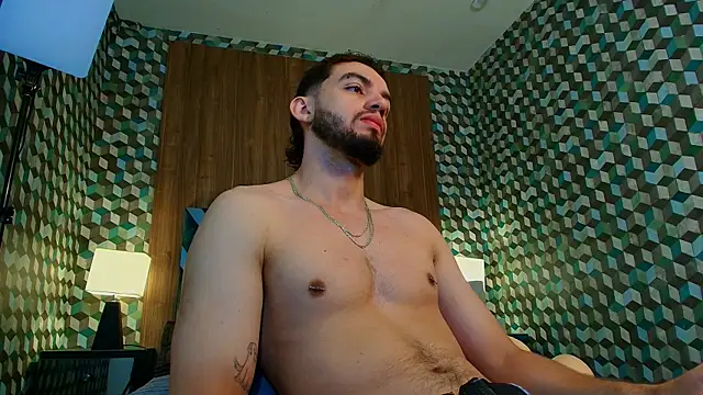 Snapshot of Michael_magno chatting on 18, 10, 2025 Michael magno online show from 18, 10, 2025