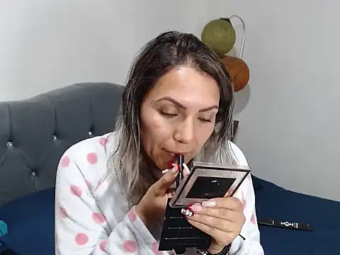 Snapshot of Chantal_hott chatting on 22, 12, 2024 Chantal hott online show from 22, 12, 2024