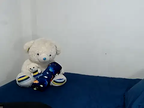 Snapshot of Chantal_hott chatting on 11, 1, 2025 Chantal hott online show from 11, 1, 2025