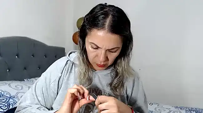 Snapshot of Chantal_hott chatting on 6, 3, 2025 Chantal hott online show from 6, 3, 2025