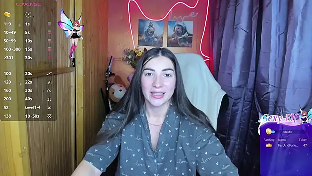 Fiery Brunette  online show from 27, 12, 2024