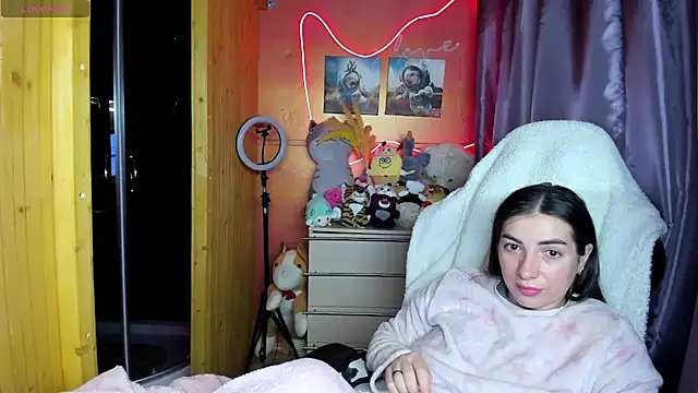 Snapshot of Fiery_Brunette_ chatting on 2, 3, 2026 Fiery Brunette online show from 2, 3, 2026