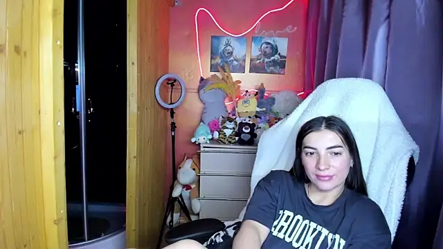 Snapshot of Fiery_Brunette_ chatting on 19, 3, 2026 Fiery Brunette online show from 19, 3, 2026