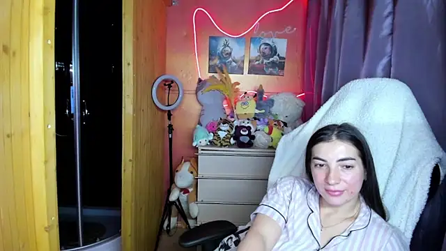 Snapshot of Fiery_Brunette_ chatting on 23, 3, 2026 Fiery Brunette online show from 23, 3, 2026