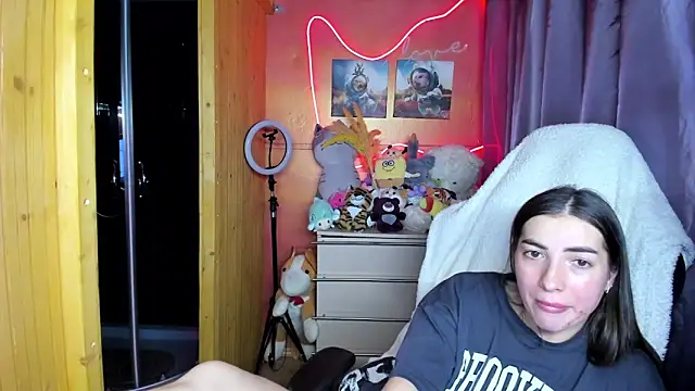 Snapshot of Fiery_Brunette_ chatting on 26, 3, 2026 Fiery Brunette online show from 26, 3, 2026