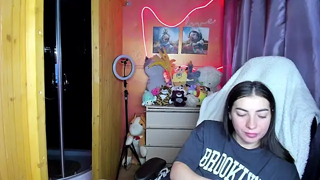 Snapshot of Fiery_Brunette_ chatting on 27, 3, 2026 Fiery Brunette online show from 27, 3, 2026