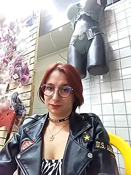 Paula382023 online show from 8, 1, 2025