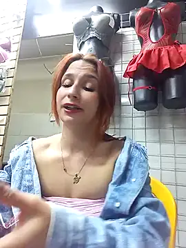 Paula382023 online show from 3, 2, 2025