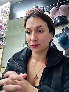 Paula382023 online show from 21, 3, 2025