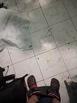 MauBisexualErotik online show from 5, 2, 2026