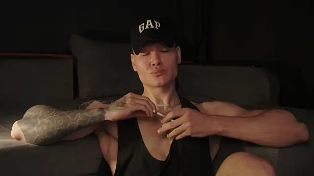 Snapshot of RODARRI chatting on 18, 12, 2025 RODARRI online show from 18, 12, 2025