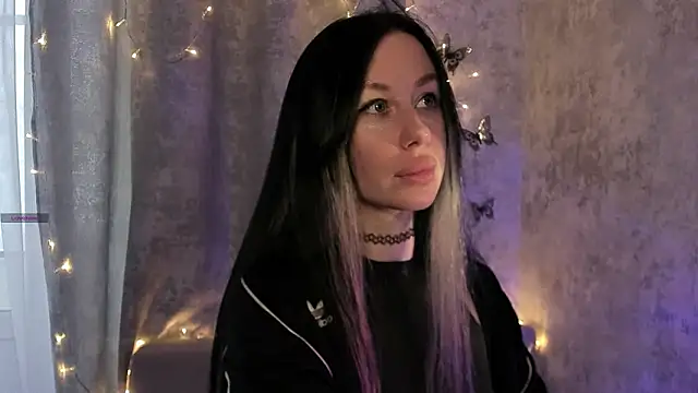 elena addiction online show from 16, 2, 2026