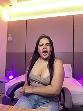 ayla13  online show from 9, 3, 2026