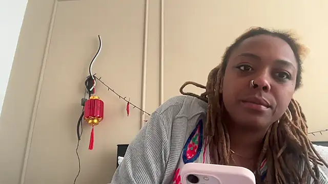 Snapshot of ChocolateCakeQueen chatting on 20, 2, 2025 ChocolateCakeQueen online show from 20, 2, 2025