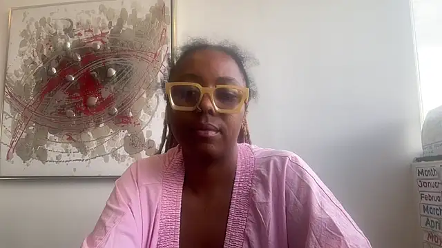 ChocolateCakeQueen online show from 24, 11, 2025