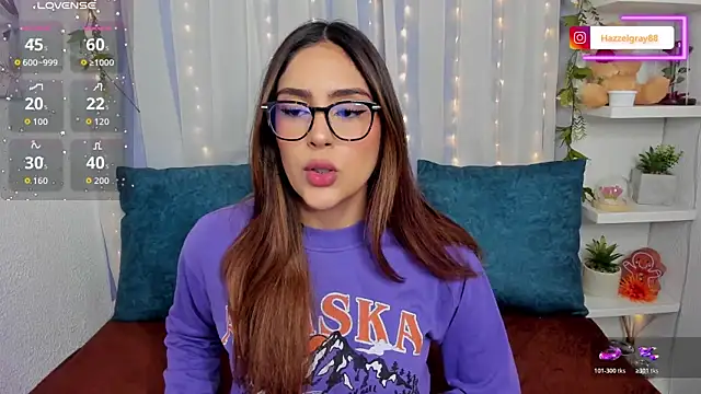 HazzelGray online show from 8, 3, 2026