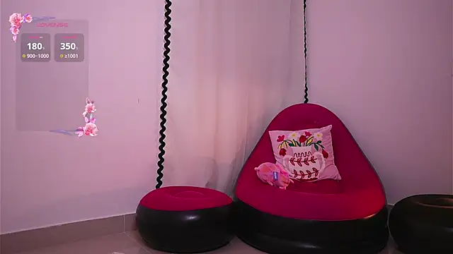 kit katt  online show from 25, 9, 2025