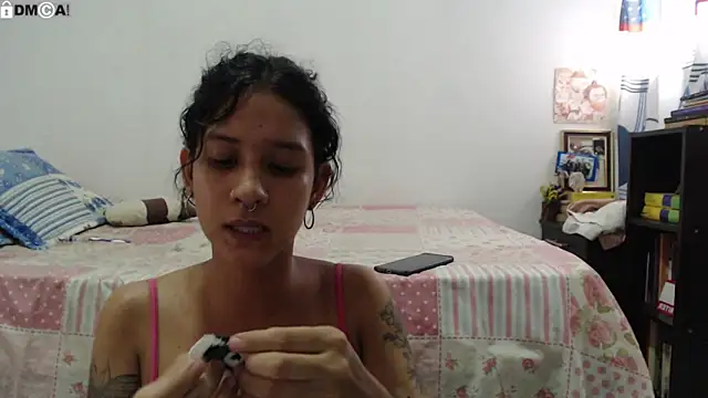 AlinaWoolf  online show from 9, 2, 2026